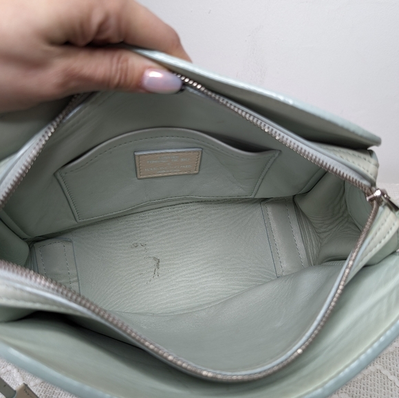 LV Shoulder Bag - Picture 5 of 7